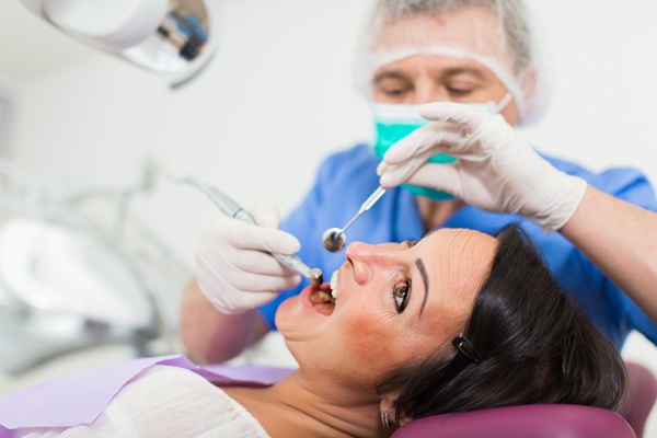 Recovering From A Tooth Extraction: What To Expect